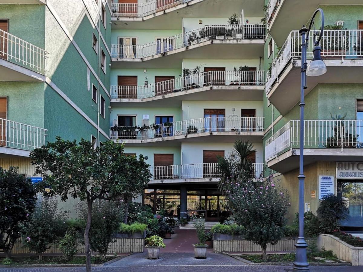 Angiolina Apartments Sorrento Eksteriør billede